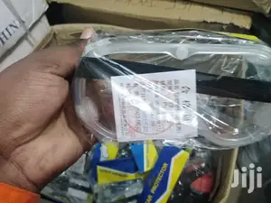 Anti-scratch Safety Goggles