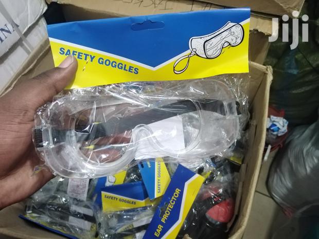 Anti-scratch Safety Goggles - thumbnail 3