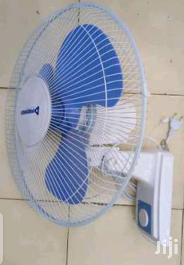 Smart Wall Fan - main view