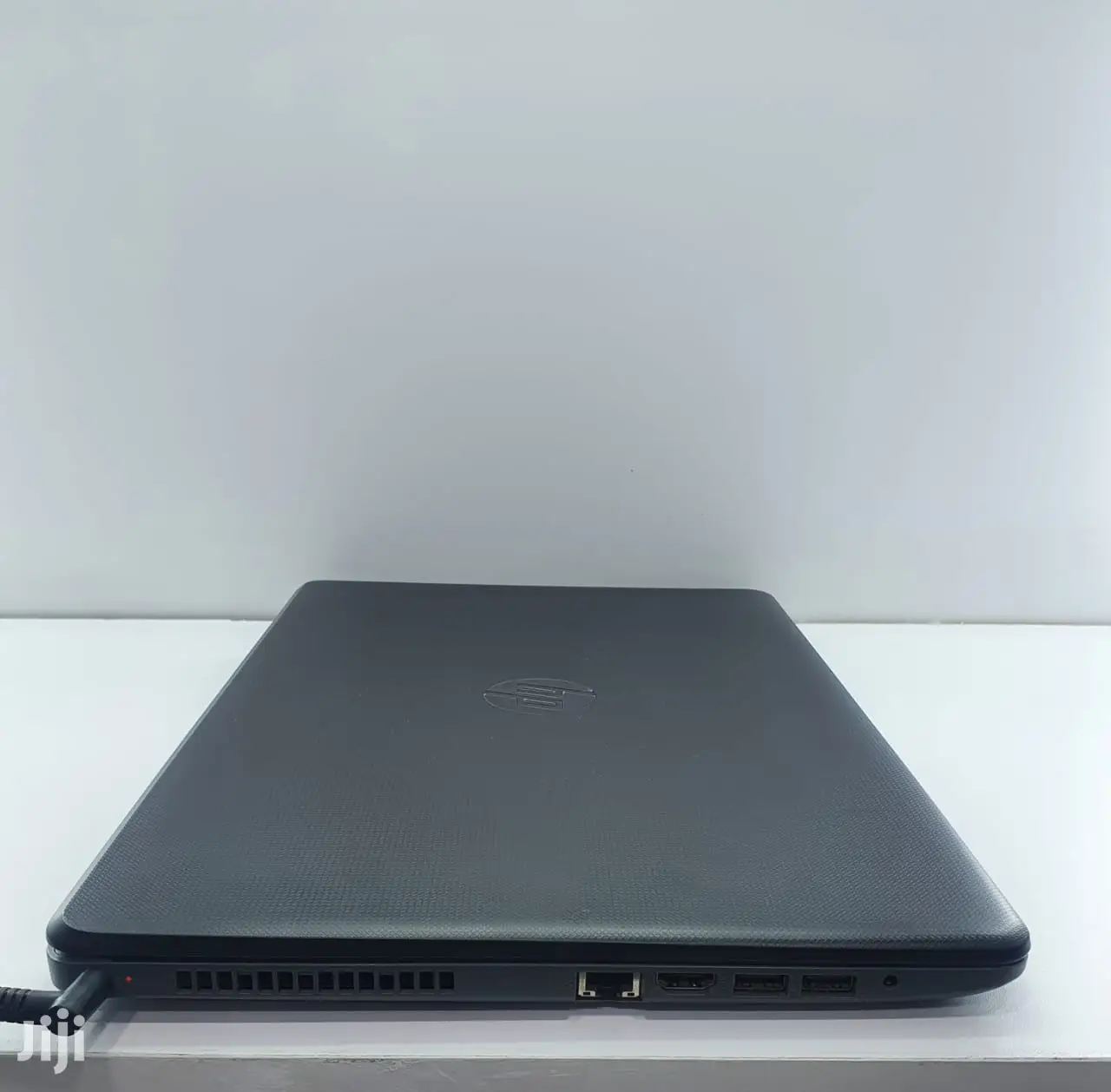 New Laptop HP 15-Ra003nia 4GB Intel Core I3 HDD 500GB