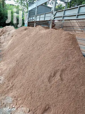 Kajiando Rivers White/Brown Sand
