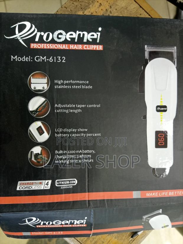Rechargeable Shaver Gemei - thumbnail 3