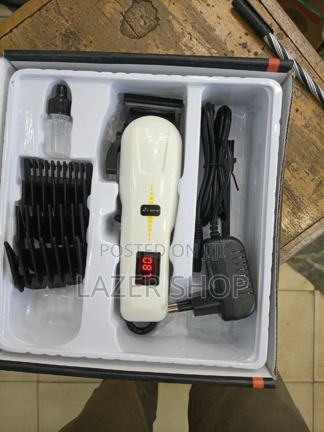 Rechargeable Shaver Gemei