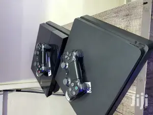 Ex Uk Ps4 Standard