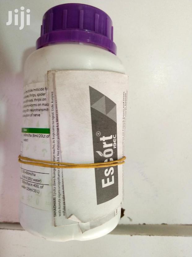 Escort Insecticide 250ml - thumbnail 2