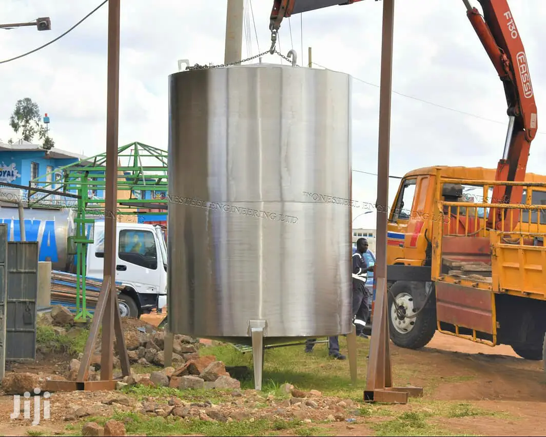 10,000l Stainless Steel Holding Tank