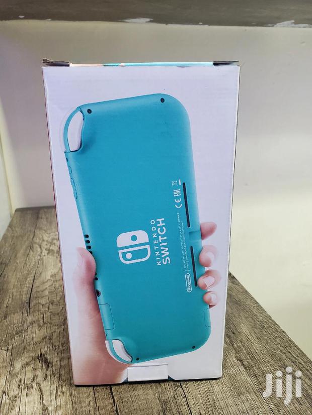 Nintendo Switch Lite - thumbnail 3