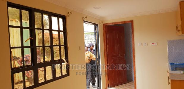 Container Bedsitter - thumbnail 4