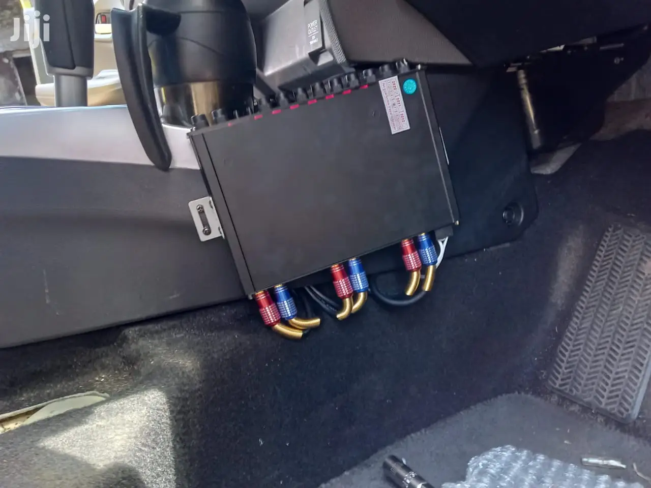 Car Music System Installation Services