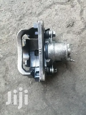 Toyota Land Cruiser V8 Brake Caliper.