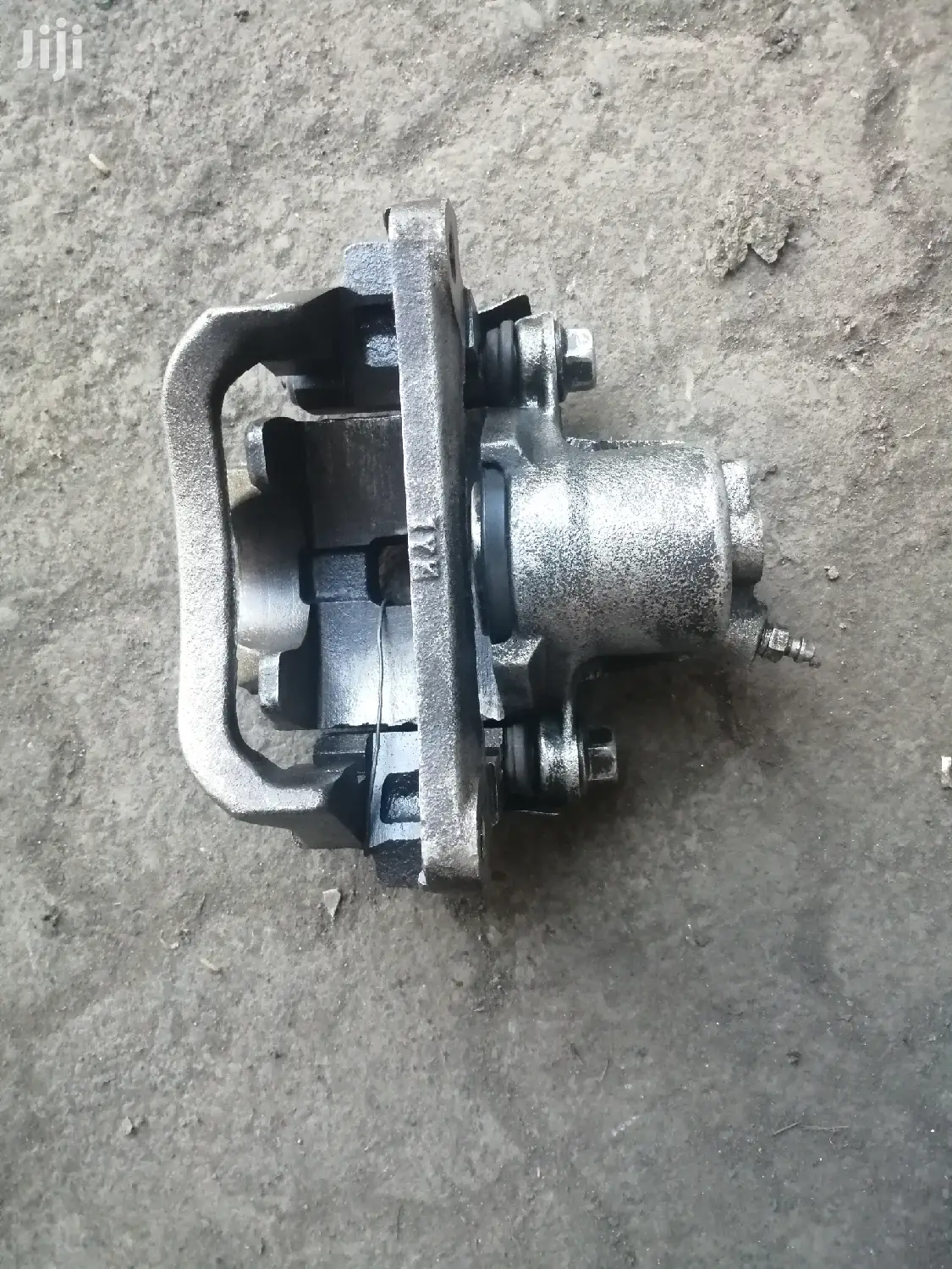 Toyota Land Cruiser V8 Brake Caliper.
