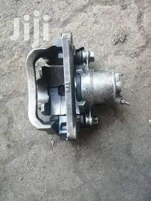 Toyota Land Cruiser V8 Brake Caliper.
