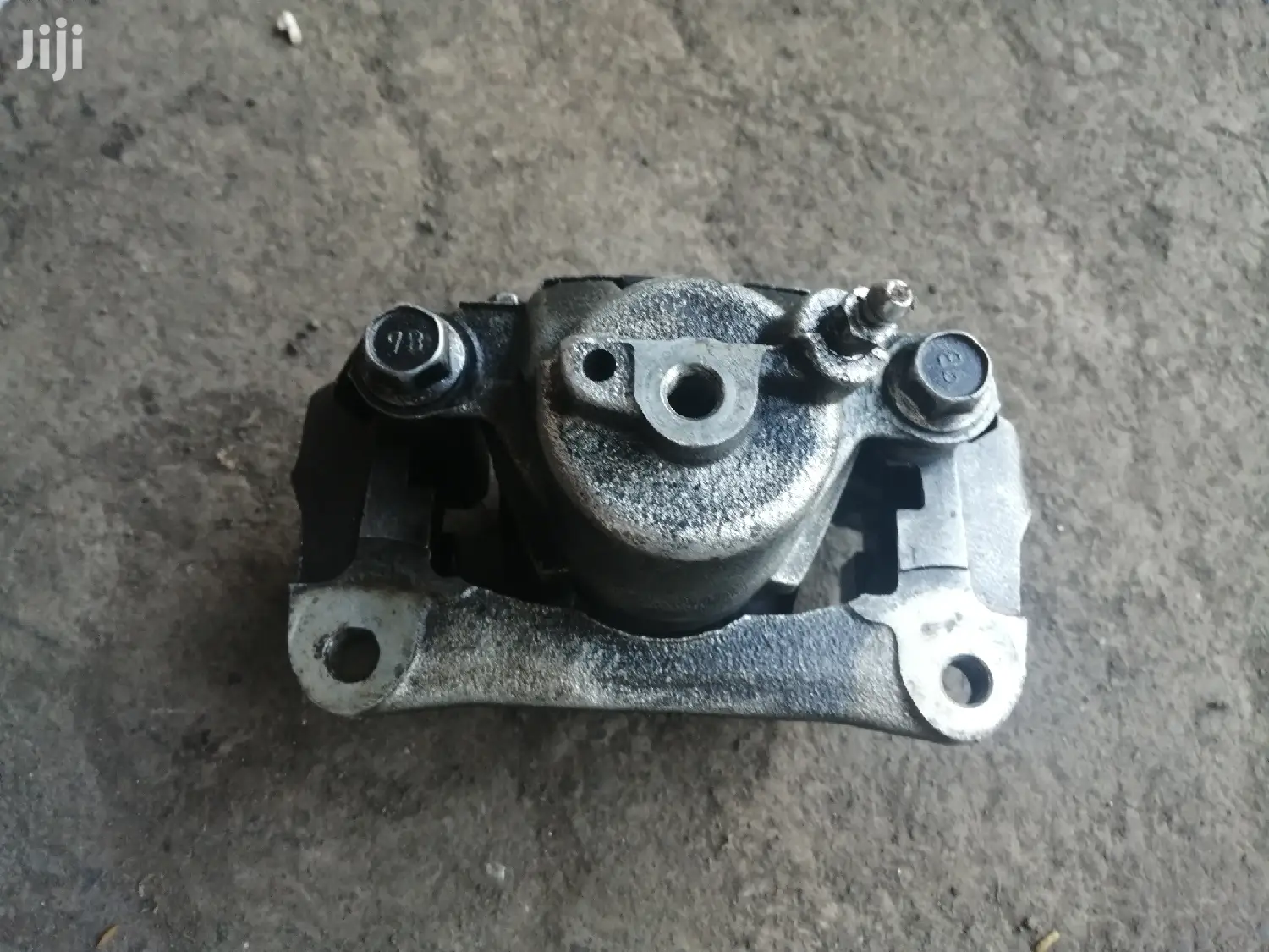 Brake Caliper for Toyota Prado J95, J100, J120, J150, J200.