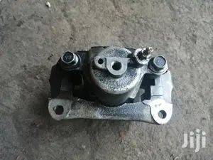 Brake Caliper for Toyota Prado J95, J100, J120, J150, J200.