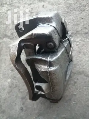 Brake Caliper for Toyota Prado J95, J100, J120, J150, J200.