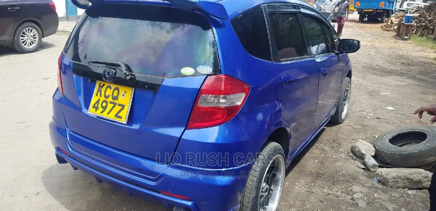 Honda Fit 2011 Blue