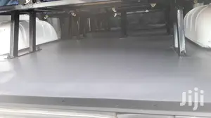 Hiace 7L and 9l Flooring