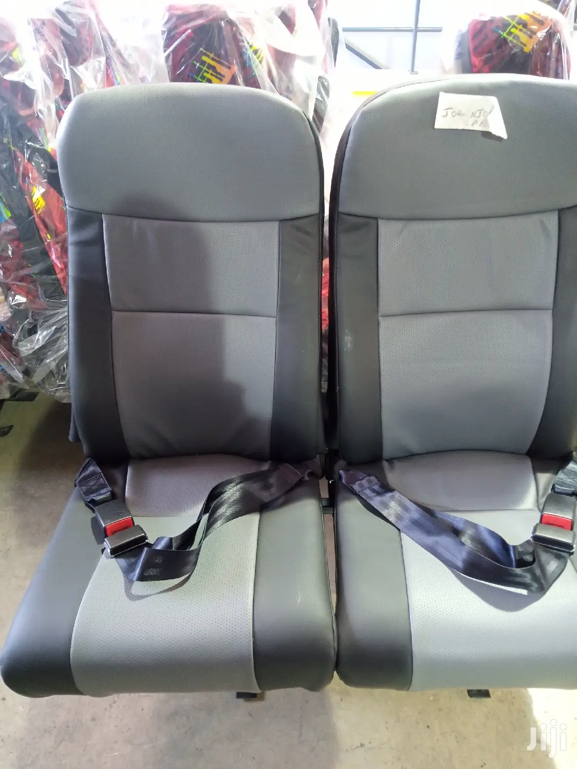MV200 Seats