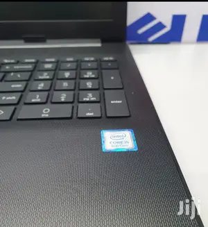 New Laptop HP 15-F272wm 8GB Intel Core I5 HDD 500GB