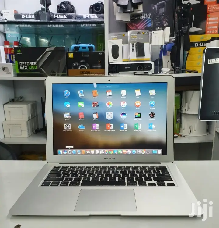 Laptop Apple MacBook Air 8GB Intel Core I5 SSD 256GB
