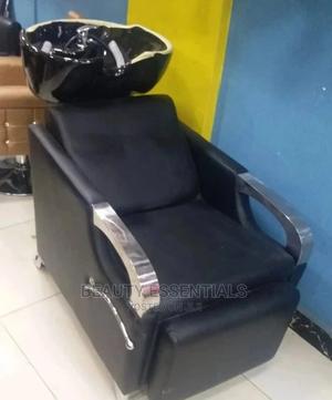 Shampoo Unit With Recliner - thumbnail 2