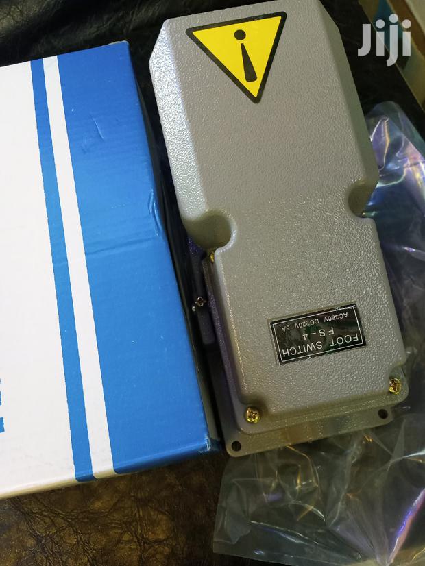 Foot Switch - thumbnail 2