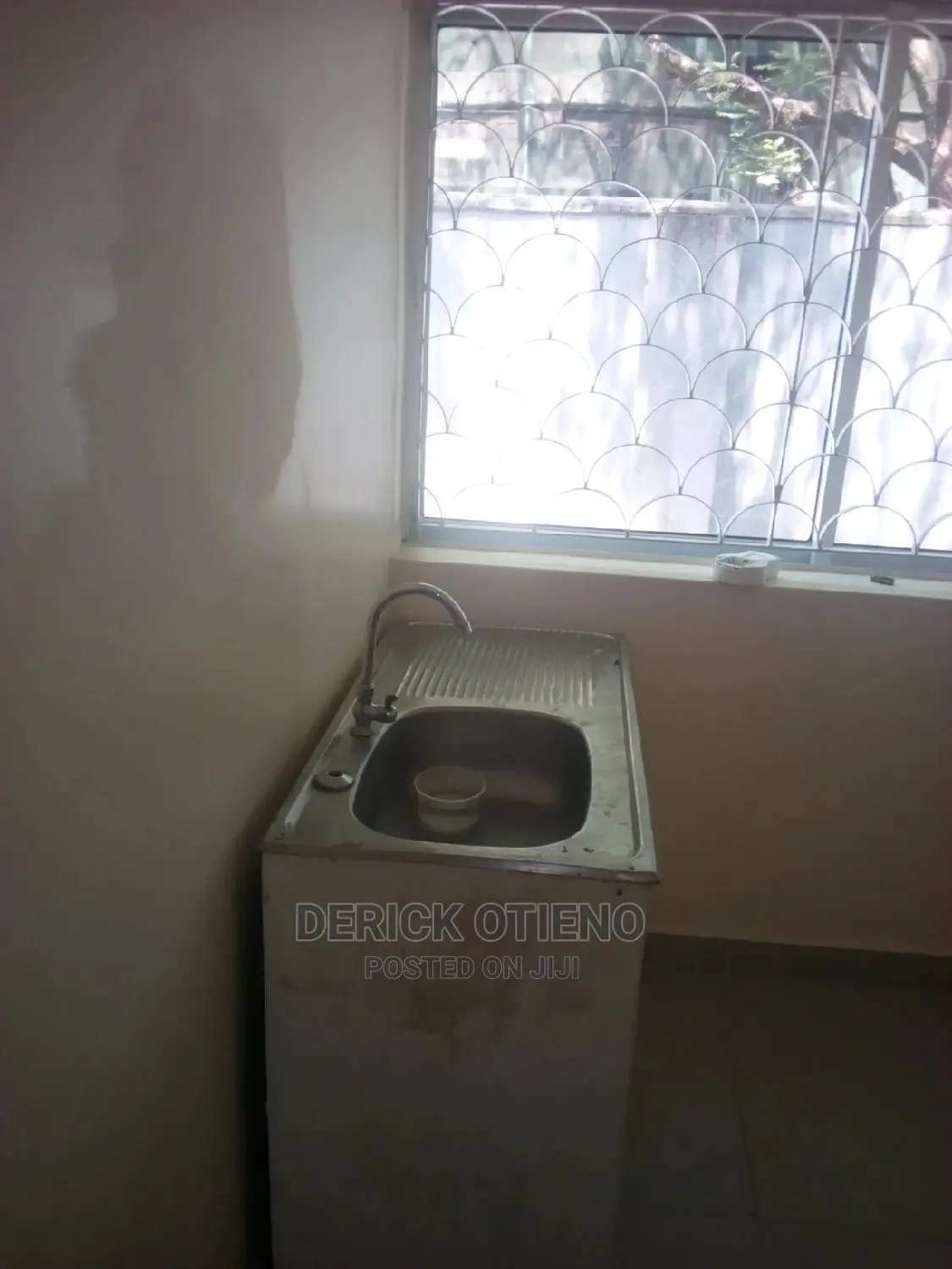 Bedsitter To Let In Kilimani Along Muringa Road