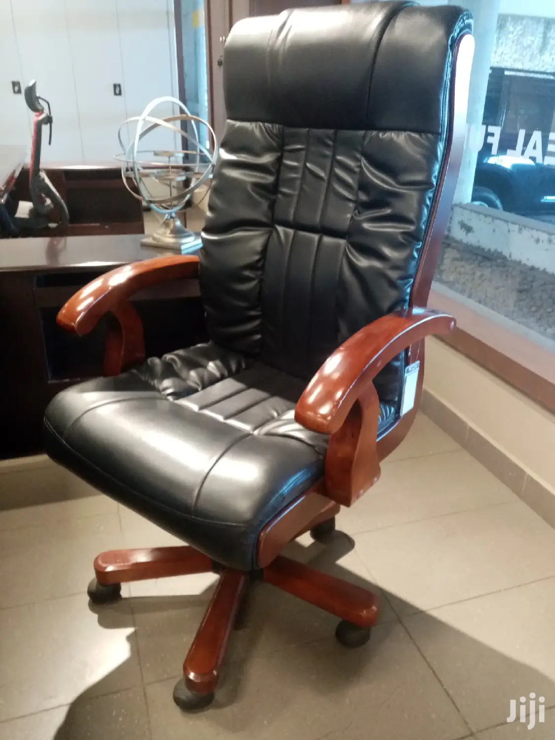 Modern Office Seat
