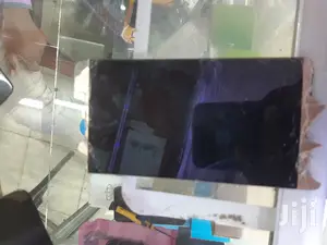 Techno Camon 15 Screens Available