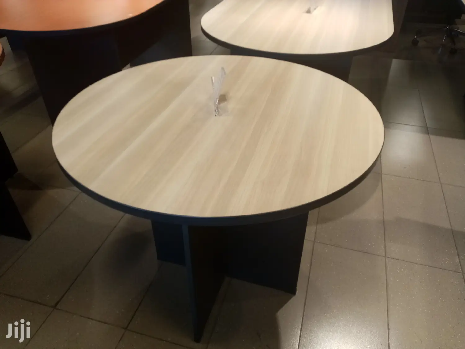 1m Conference Table