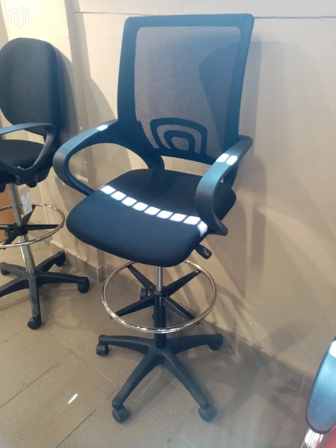 Smart Cashier Chair