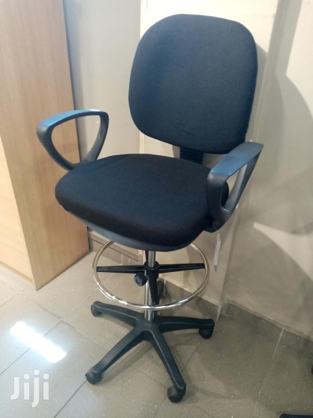 Ideal Lab Chair
