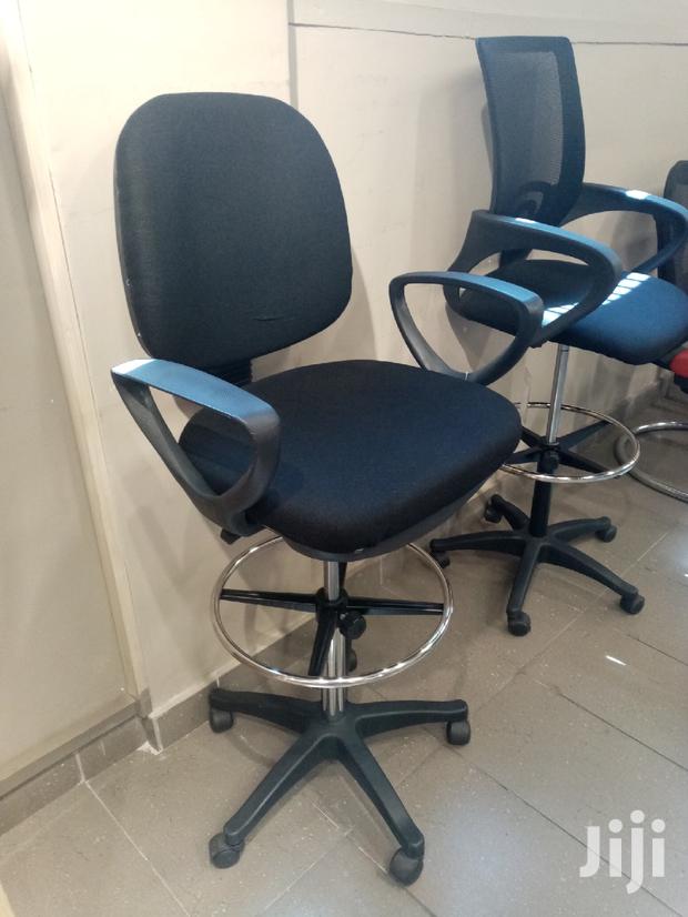 Ideal Lab Chair