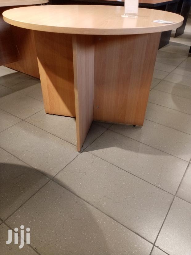 1m Conference Table