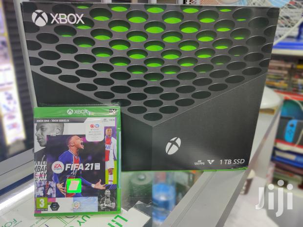 Xbox Series X 1tb - main view