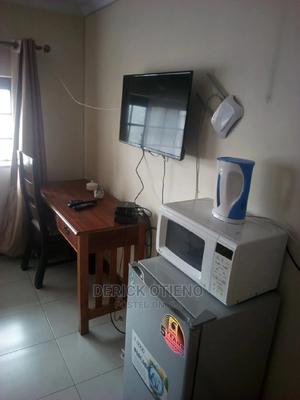 Executive Fully Furnished Studio - thumbnail 2