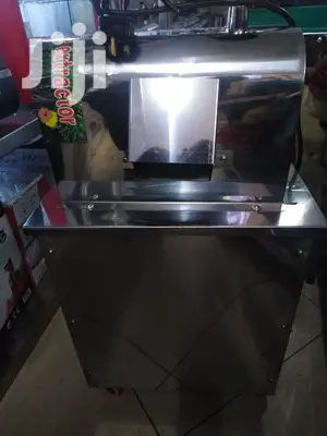 Sugarcane Juicer Imported With Movable Wheels