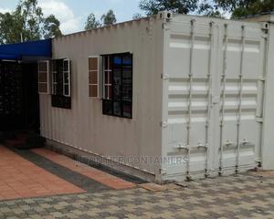 Container Fabricated Into Office - thumbnail 2