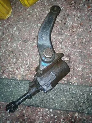 Steering Box J78, Hilux and All Japanese Pick Ups.