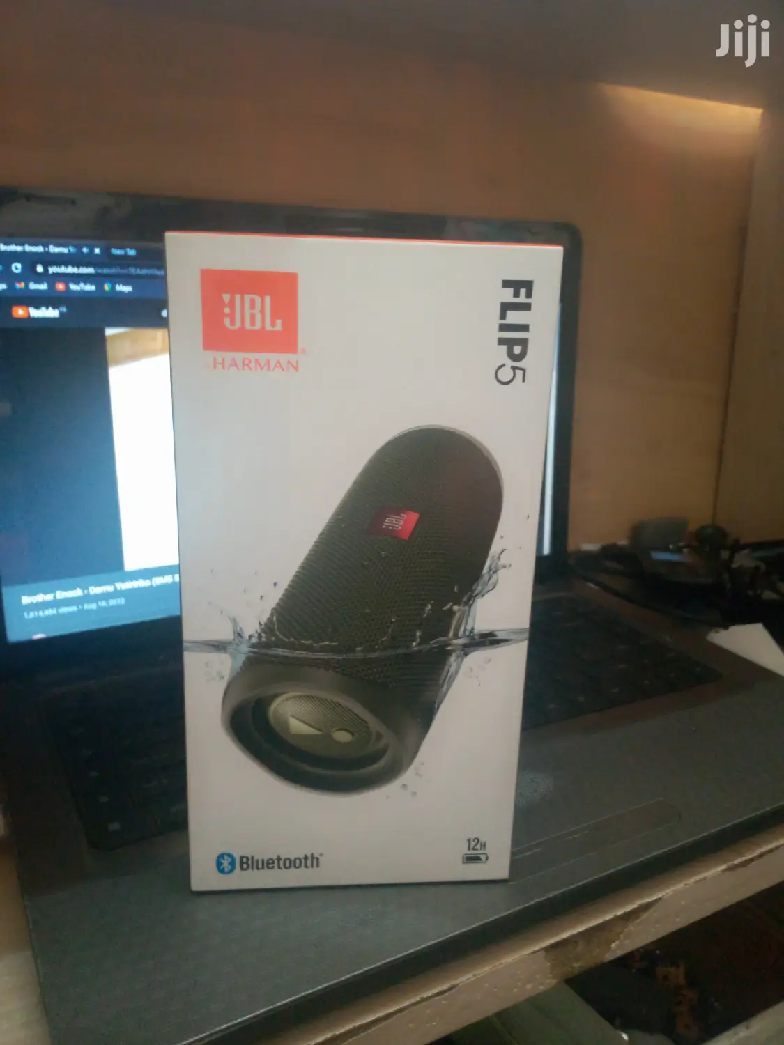 Original JBL Flip 5 Hi-Fi Bluetooth Portable Speaker.