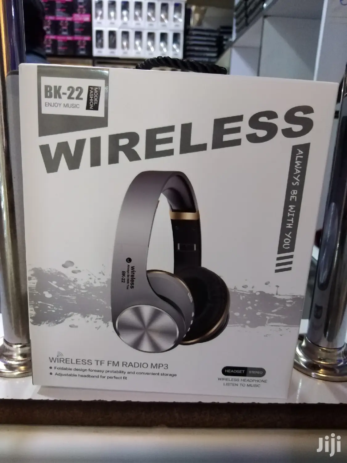 Wireless Bluetooth Headphones FM Radio Mp3 Foldable Design