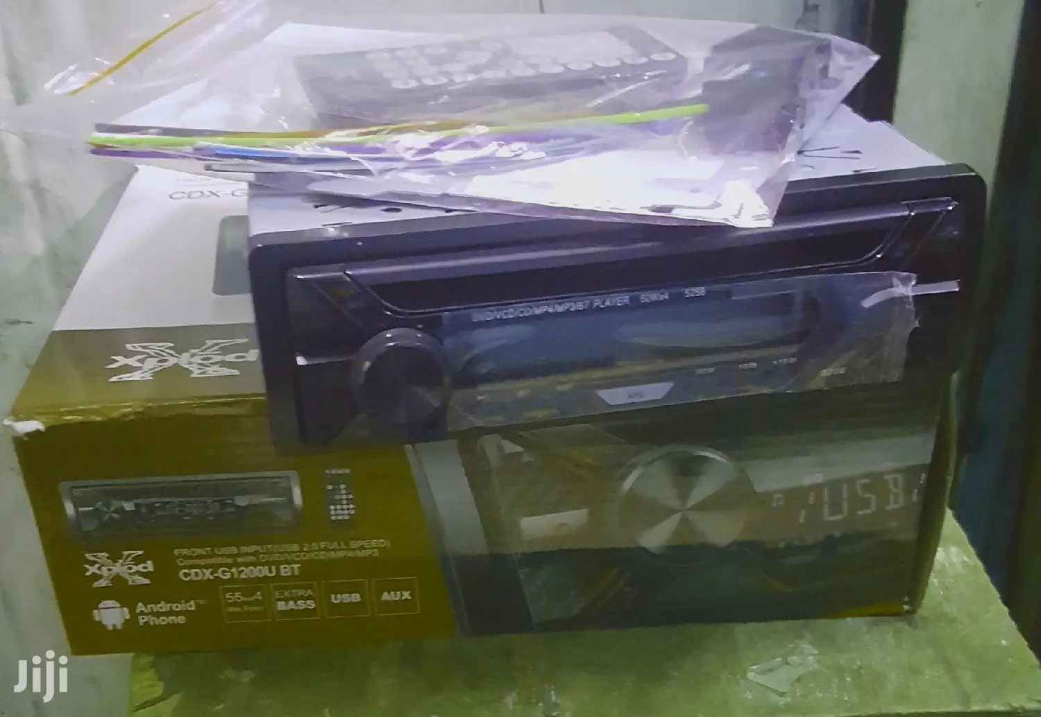 New Sony 1200U With Usb/Bluetooth/DVD 