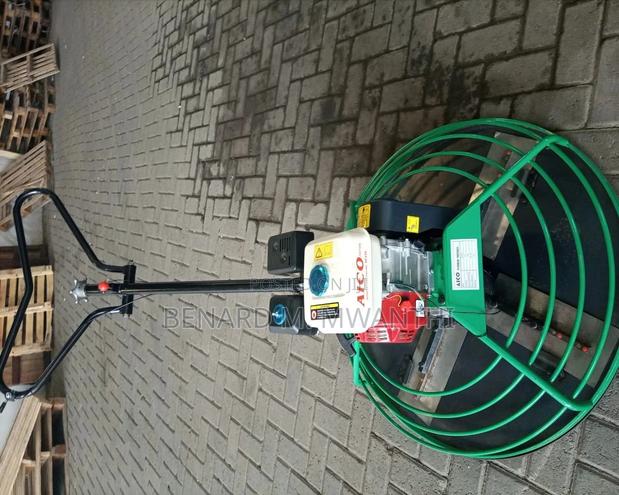 Power Trowel - thumbnail 3