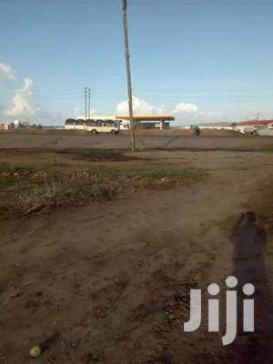 5 Acres Of Land For Sale In Mombasa Rd Near Devik Factory.