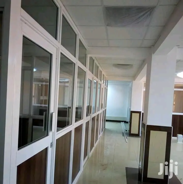 Construction Glasses and Alluminium Profiles