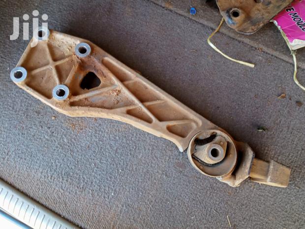 Arms and Mountains - main view