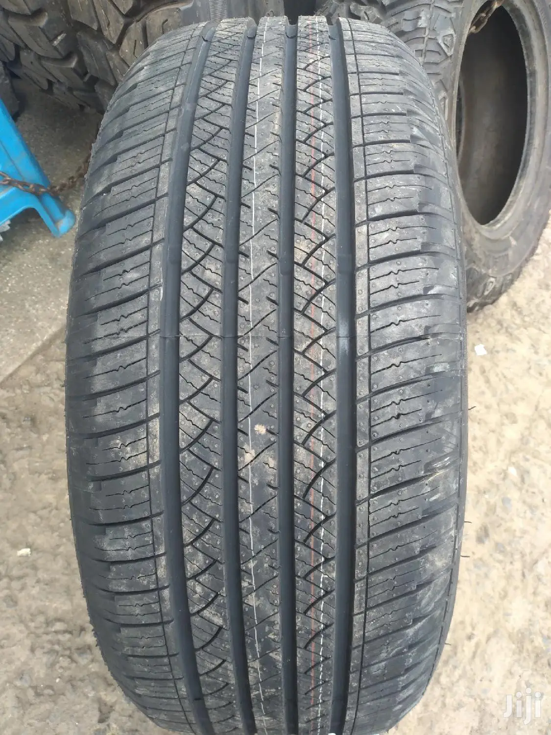 Maxtrek Tires Sizes 255/55R19.