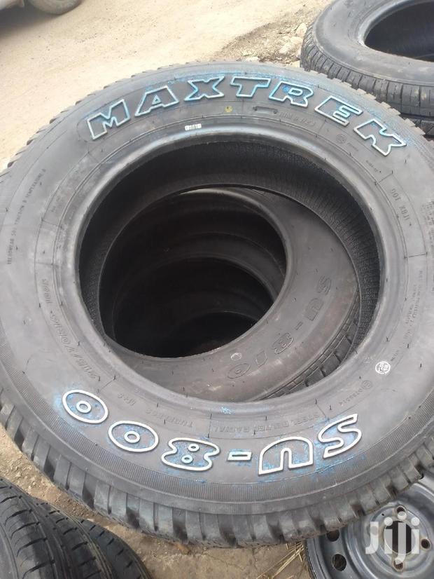 Maxtrek Tires With White Wall Sizes 215/70r16.