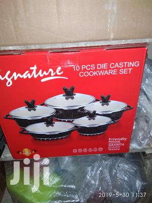 Cookware Set