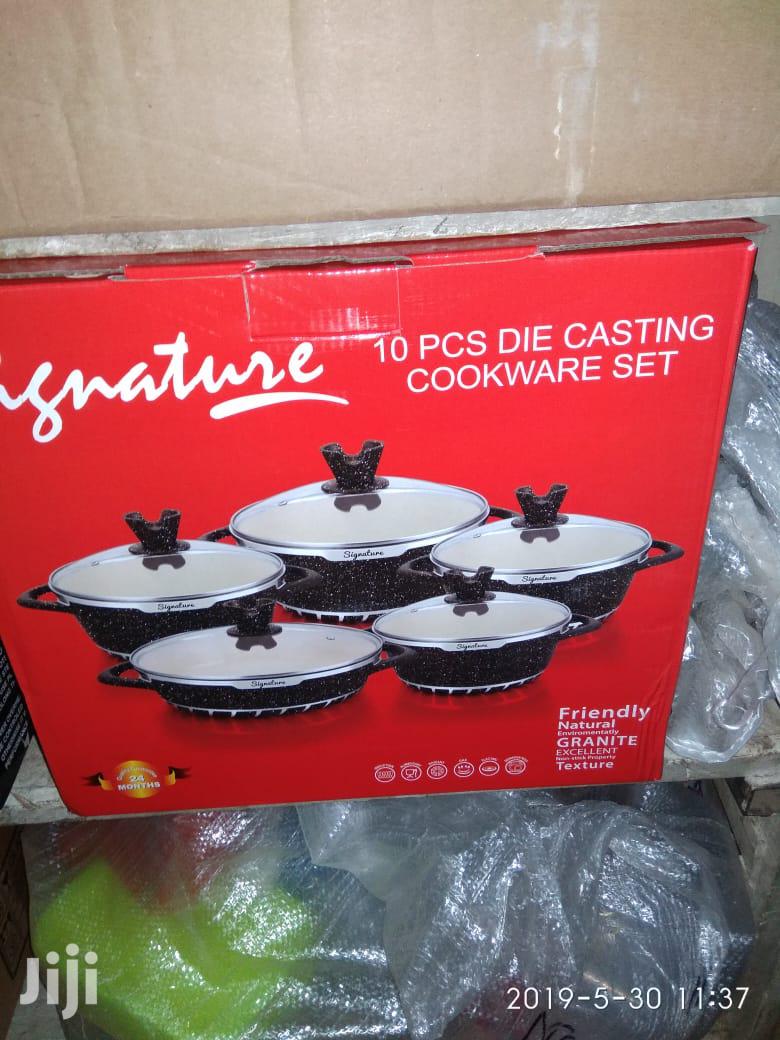 Cookware Set